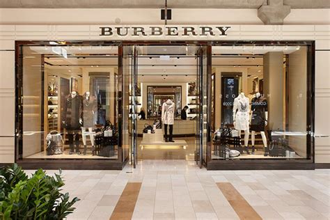 burberry store in india.